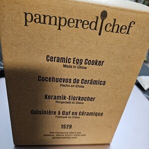 NEW Pampered Chef Egg Cooker